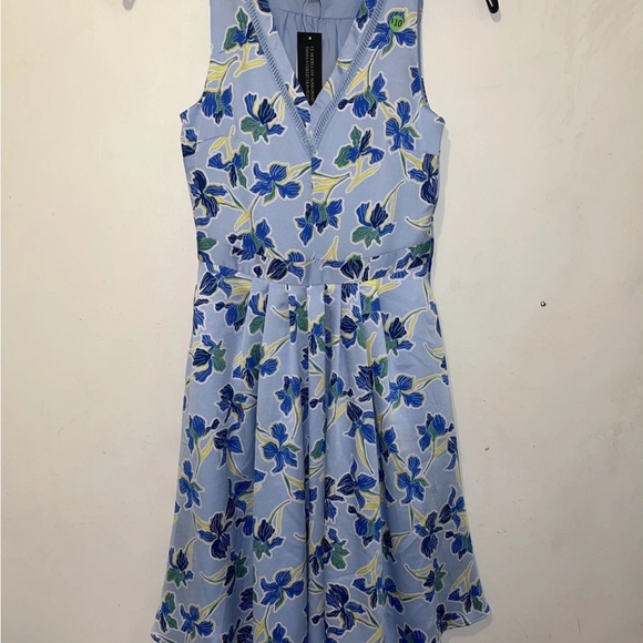 Banana Republic Blue Floral V-Neck Dress - Picture 3 of 9